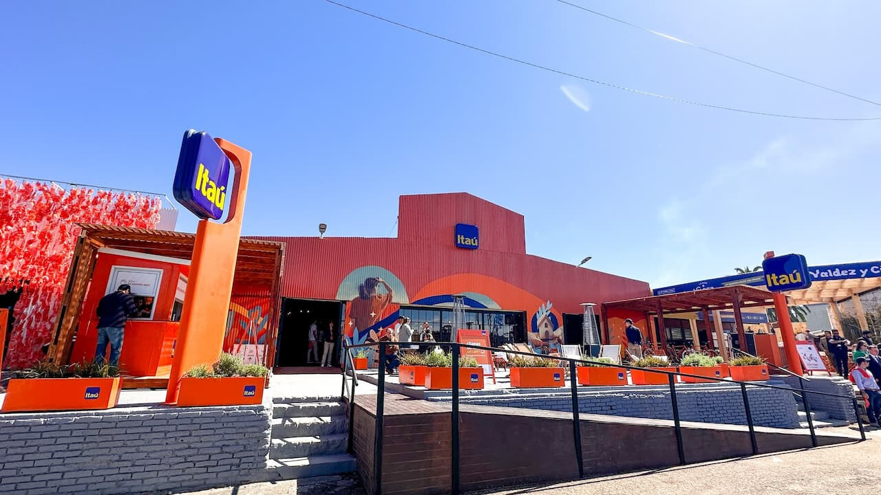 2025-Uruguay-Banco-ITAU-Photo- LATAM